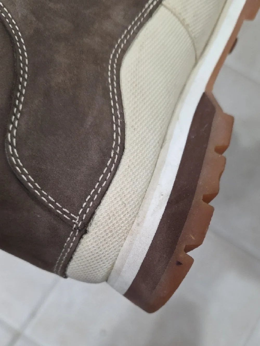 Timberland Men's Taupe Suede Lace-Up Outdoor Boots, Size 10M - Genuine leather